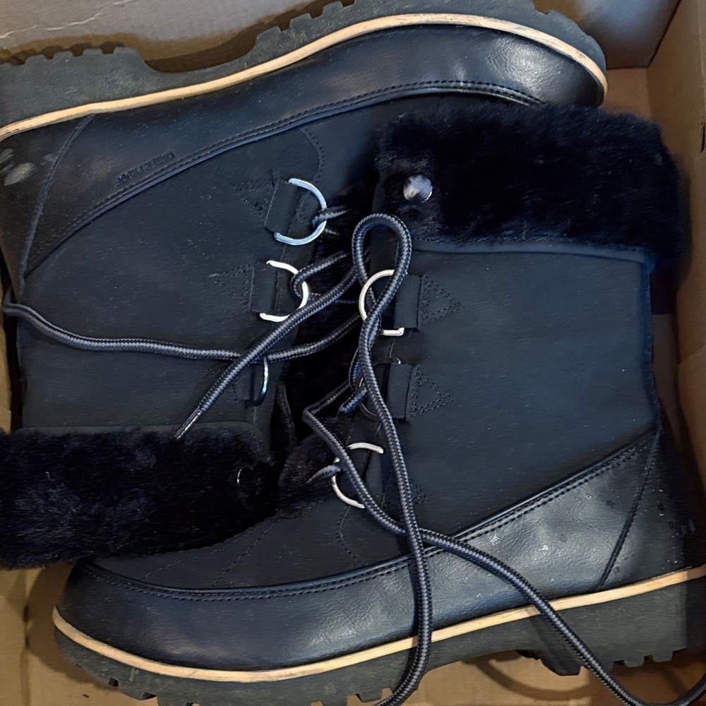 Women's Northgate waterproof JBU by Jambu&co Black Fur-Lined Boots size 9